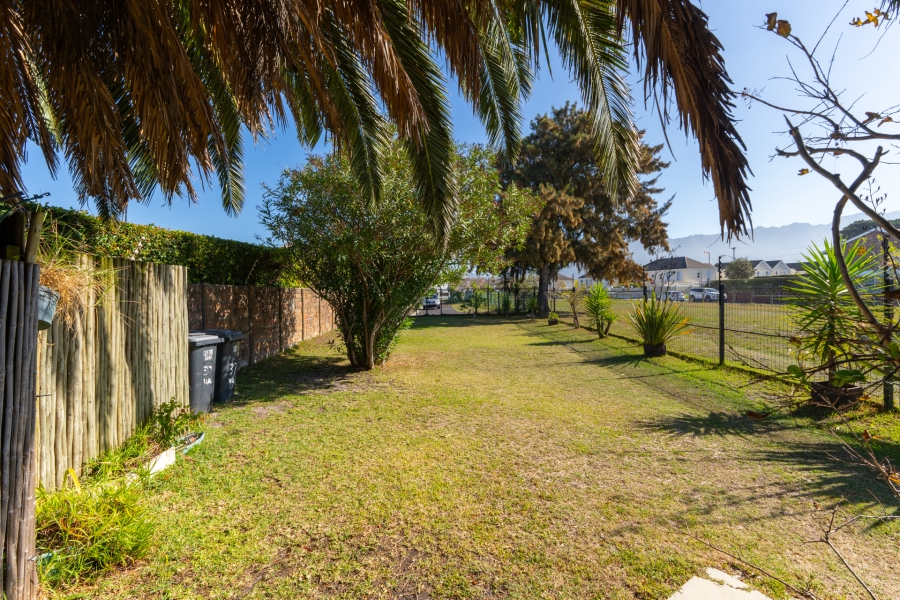 4 Bedroom Property for Sale in Plumstead Western Cape